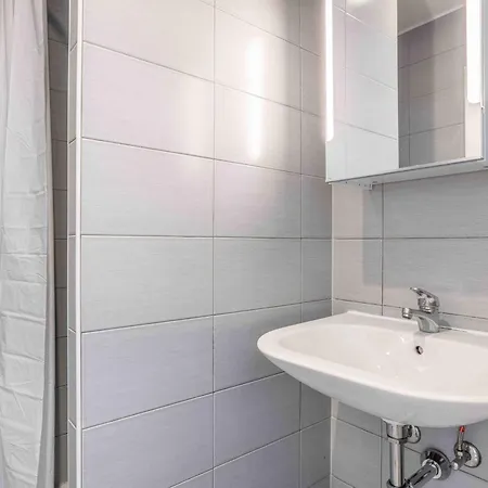 Апартаменты Saint Laurent 33-35 - Self Check In By Homenhancement