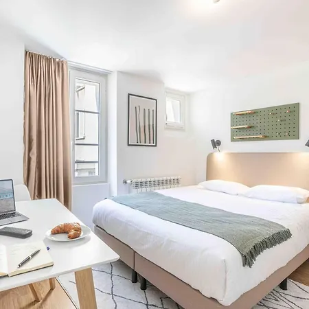 Saint Laurent 33-35 - Self Check In By Homenhancement Апартаменты