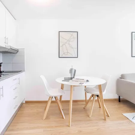 Apartamento Saint Laurent 33-35 - Self Check In By Homenhancement Lausana