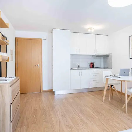 Saint Laurent 33-35 - Self Check In By Homenhancement Лозанна