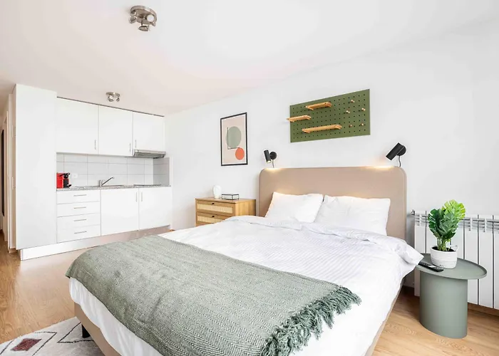 아파트 Saint Laurent 33-35 - Self Check In By Homenhancement *