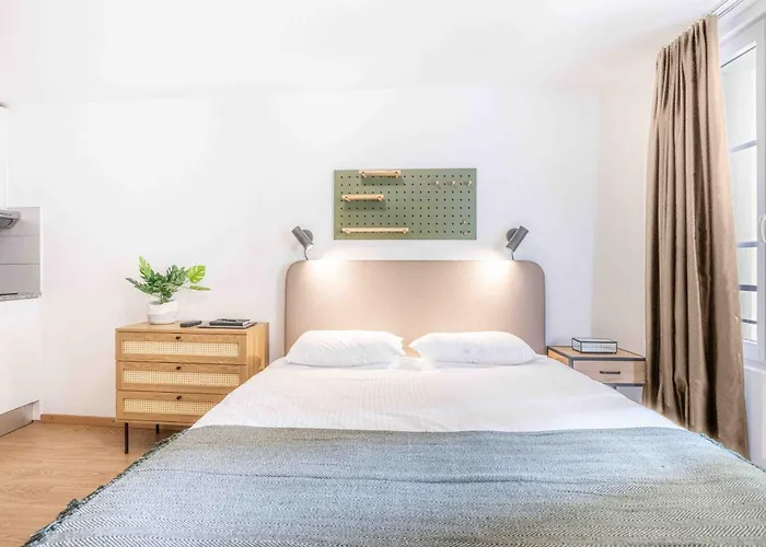 Saint Laurent 33-35 - Self Check In By Homenhancement * 로잔