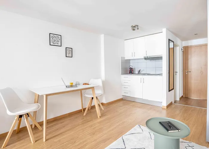 Saint Laurent 33-35 - Self Check In By Homenhancement * Lausanne