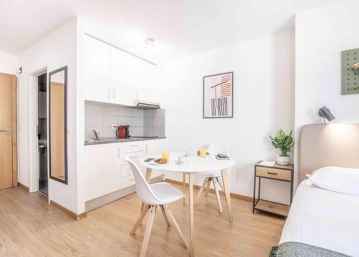 Apartment Saint Laurent 33-35 - Self Check In By Homenhancement Lausanne