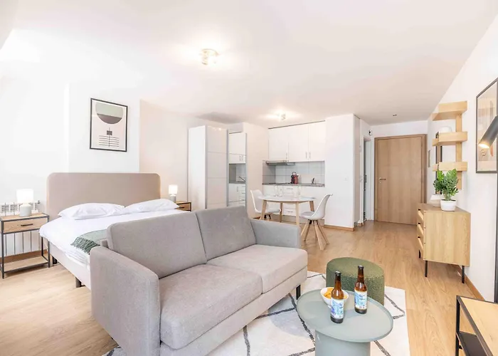 Saint Laurent 33-35 - Self Check In By Homenhancement *