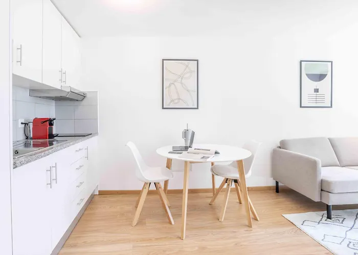 Apartment Saint Laurent 33-35 - Self Check In By Homenhancement Lausanne