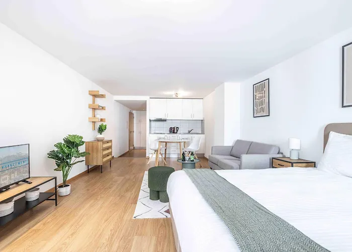 Saint Laurent 33-35 - Self Check In By Homenhancement * 로잔