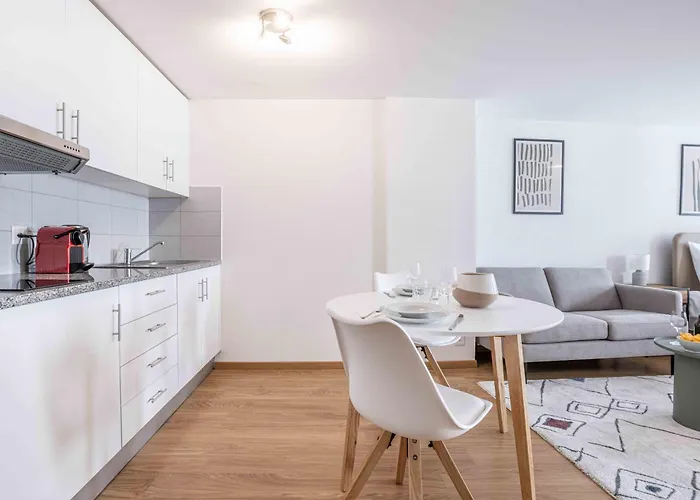 Saint Laurent 33-35 - Self Check In By Homenhancement * Lausanne